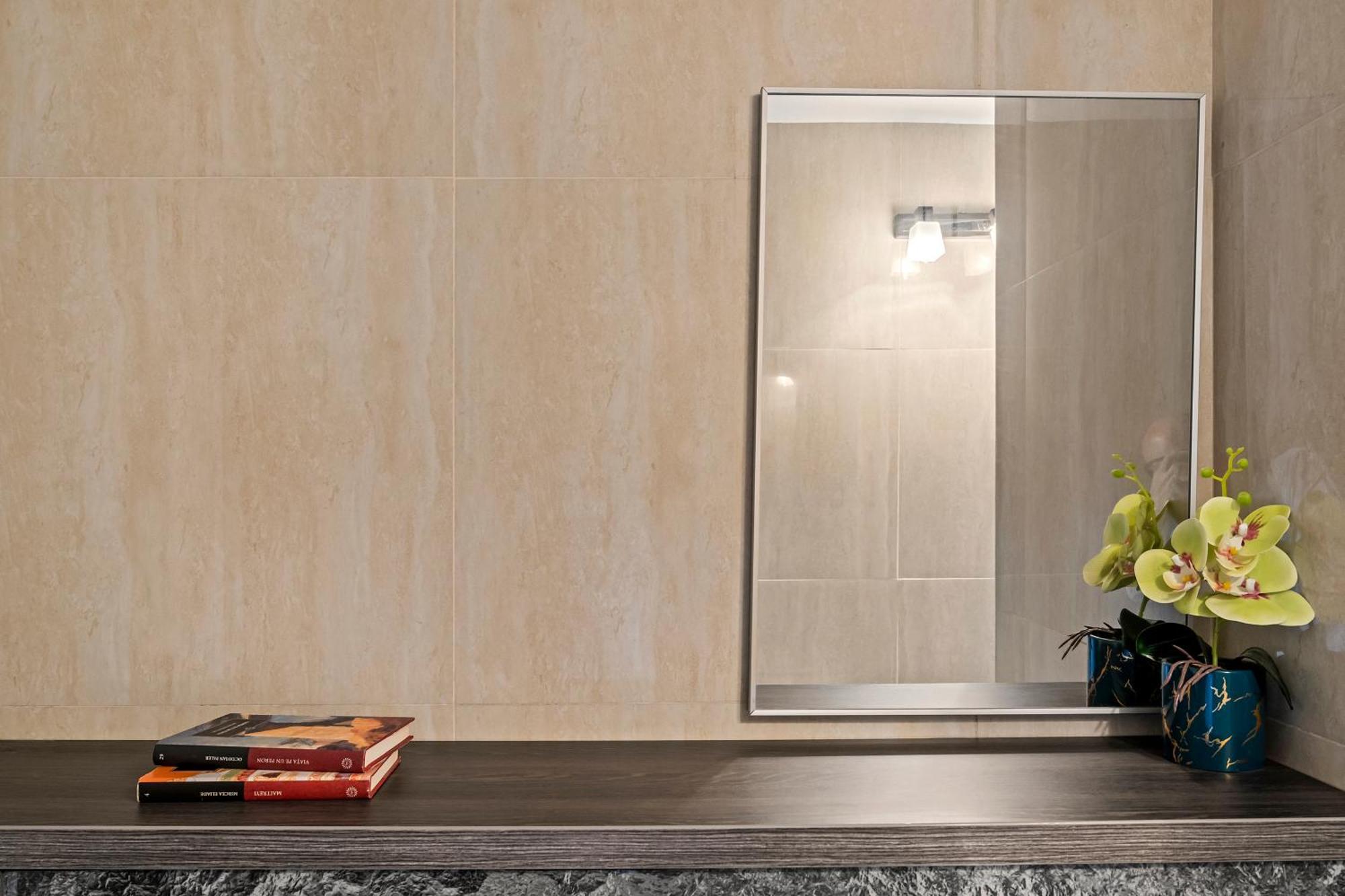 Garsoniera De Lux Si Eleganta Drumul Taberei Bükreş Dış mekan fotoğraf