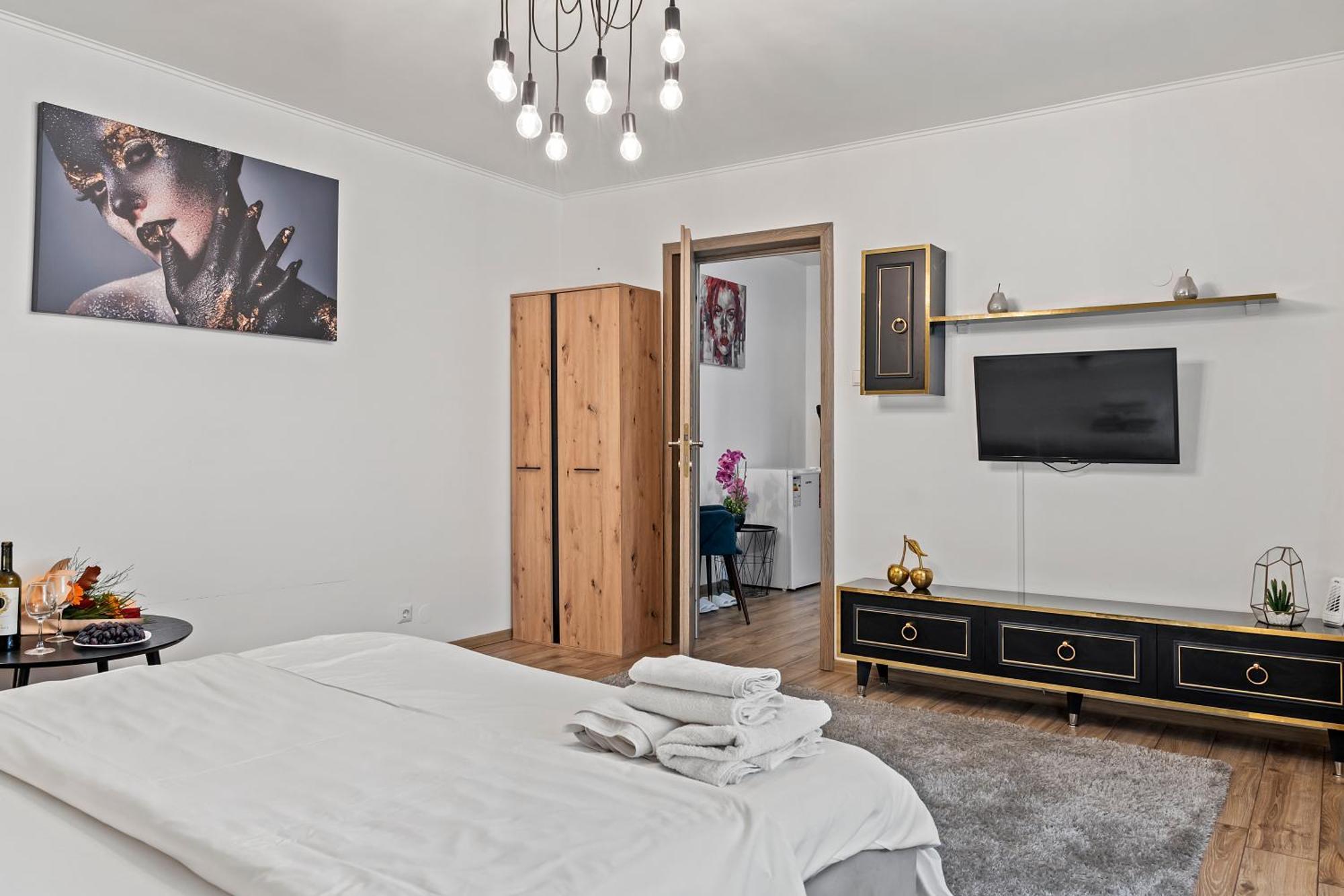 Garsoniera De Lux Si Eleganta Drumul Taberei Bükreş Dış mekan fotoğraf